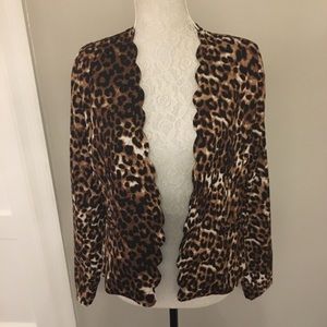 HOT & DELICIOUS Animal Print Scalloped edge blazer